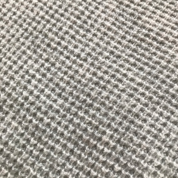 GAP Grey Sweater - Picture 2 of 3